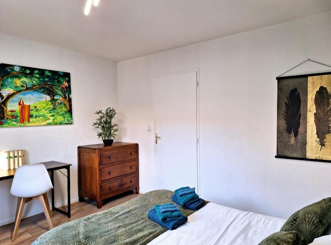 Appartement Cosy Proche Gare - Fibre Optique Et Parking Angulema Exterior foto