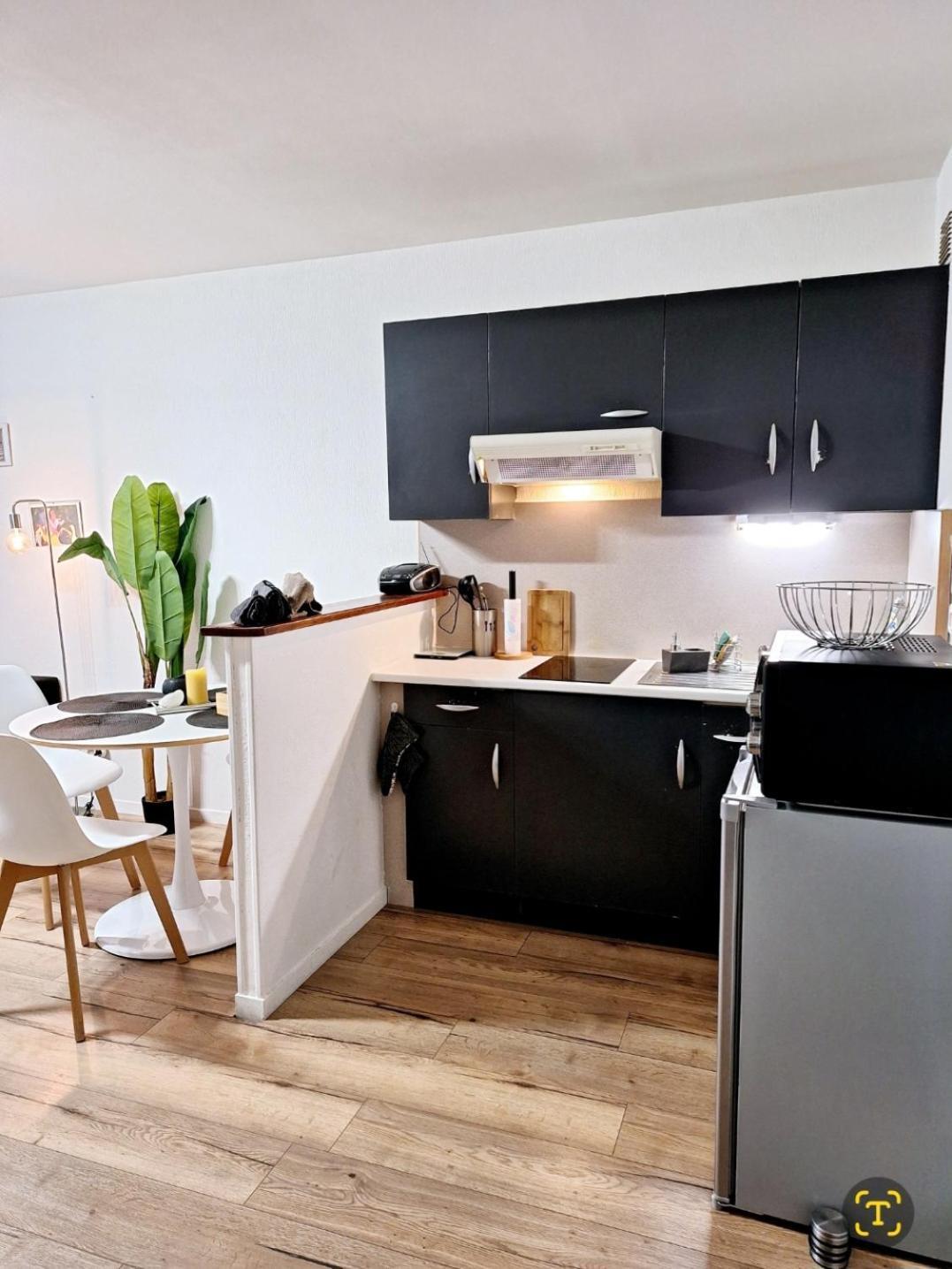 Appartement Cosy Proche Gare - Fibre Optique Et Parking Angulema Exterior foto